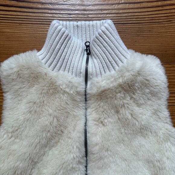 Gap cream mock neck faux fur full zip sweater vest SIZE 6 - Picture 3 of 4